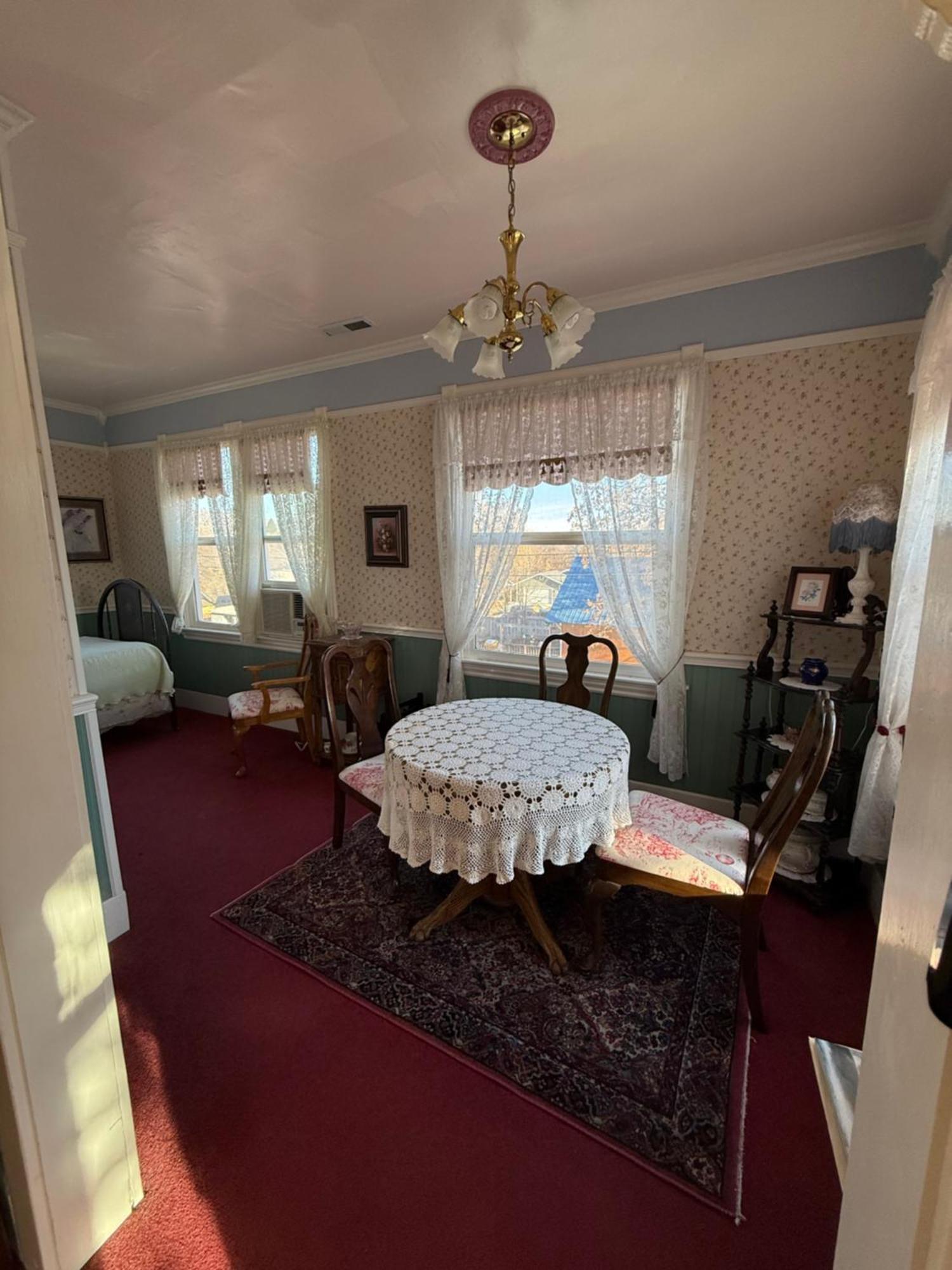 Roseberry House Bed And Breakfast Susanville Eksteriør bilde