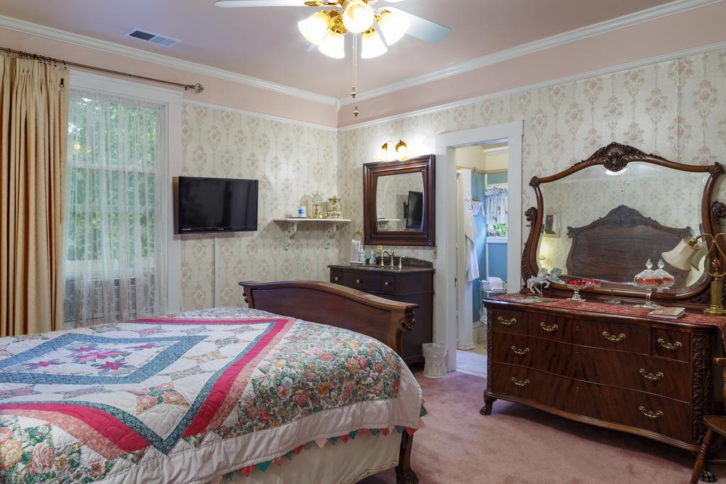 Roseberry House Bed And Breakfast Susanville Eksteriør bilde